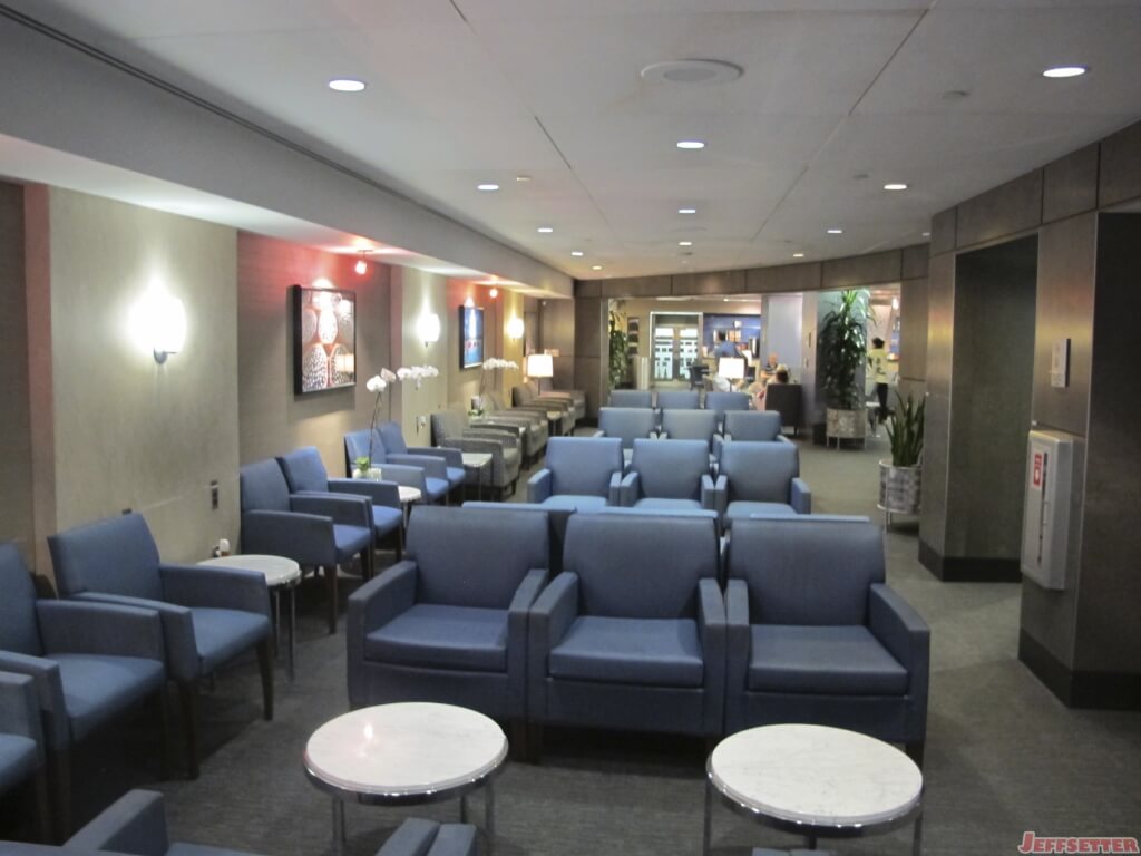 Air Tahiti Nui Lounge LAX Airport Review - Tom Bradley Terminal Lounge