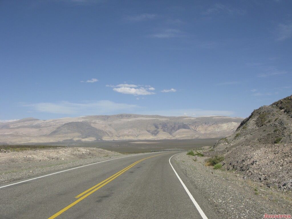 Offroading, Volcanoes, Andes Foothills and Near Misses in Argentina