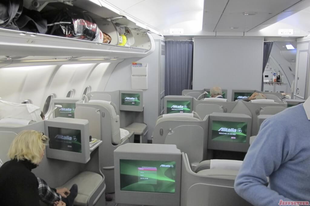 Alitalia Magnifica Business Class Review - New York to Milan