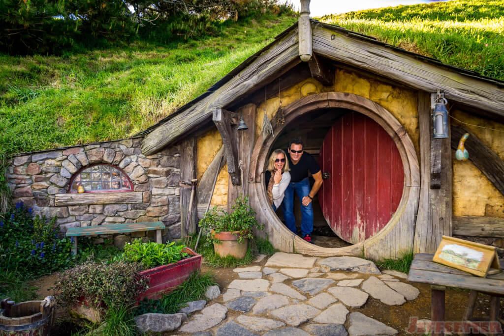 Living in a Fantasy Land (Mrs Jeffsetter Never Wanted to Leave)