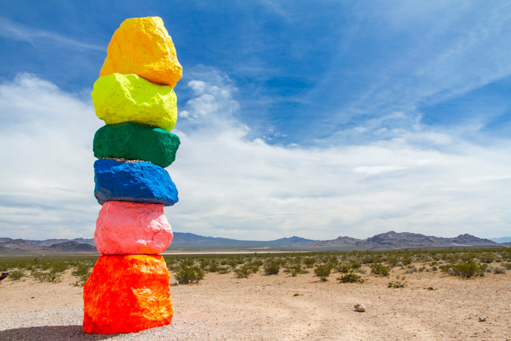 Review: Seven Magic Mountains Las Vegas
