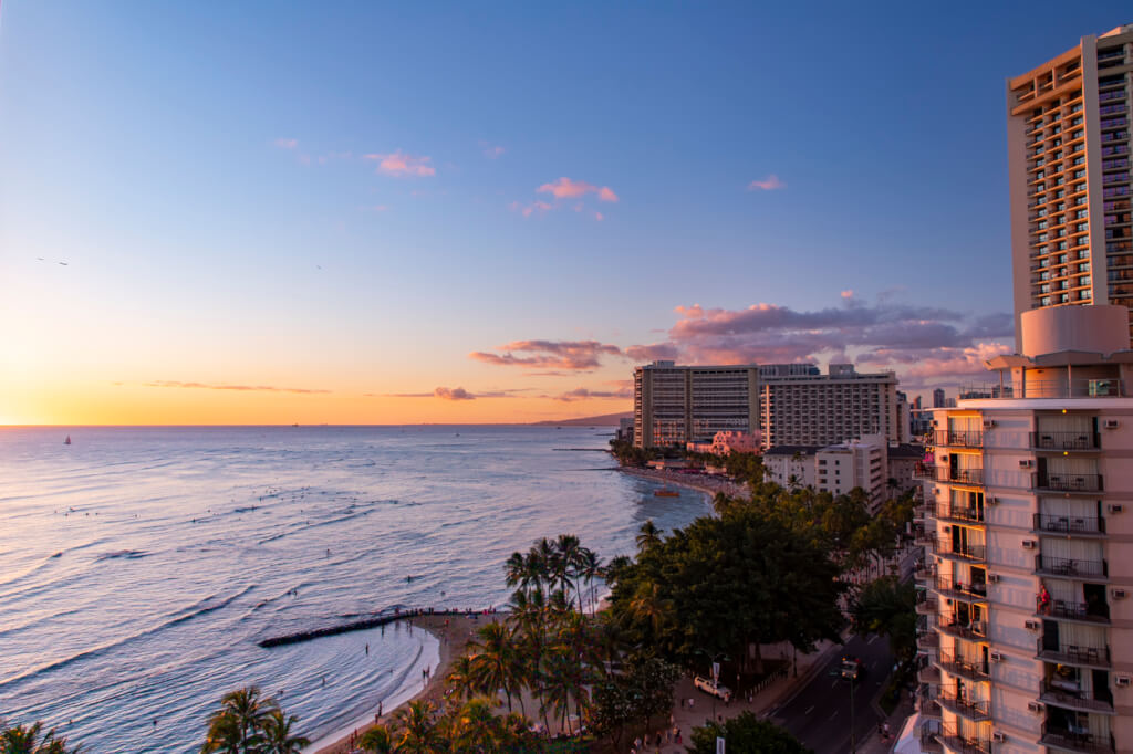 Hotel Review: Alohilani Resort - Waikiki