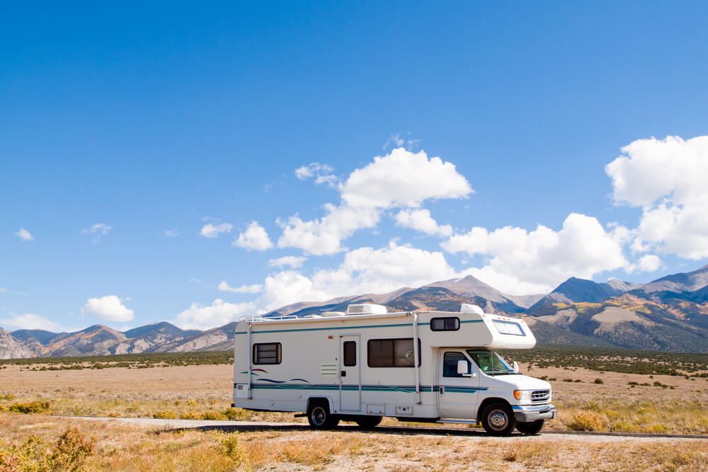 What's The Average Weight Of A 30 Foot Camper? (Answered)