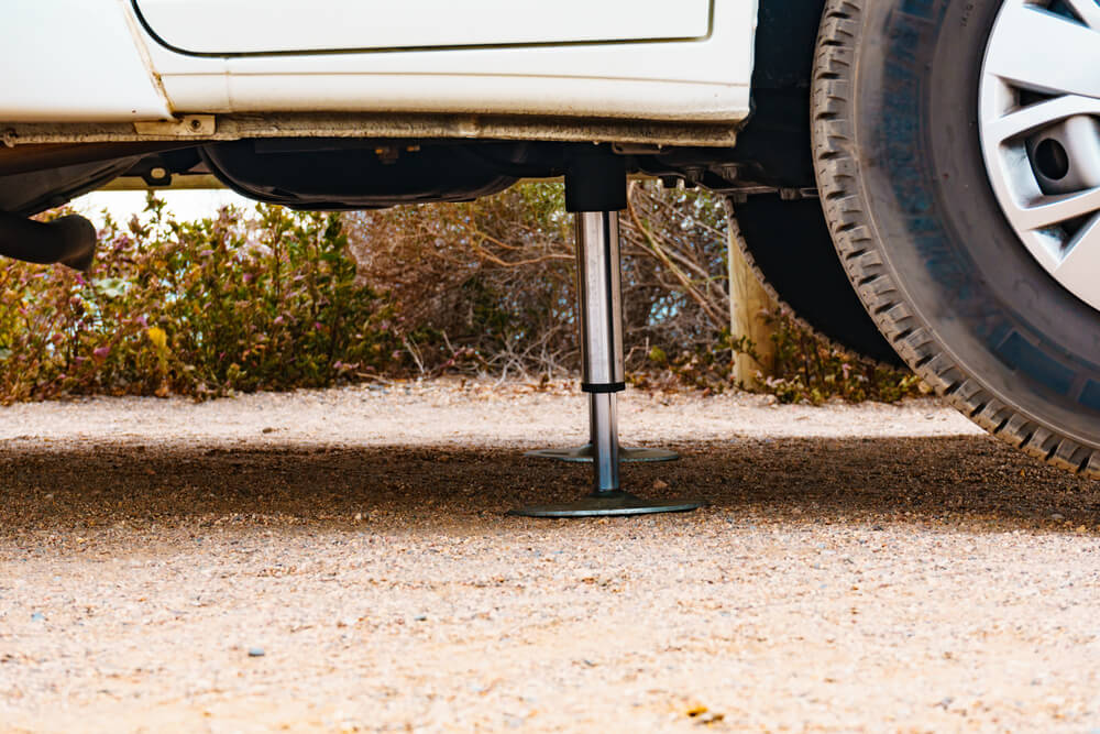 7 Best Jack Stands for Your RV