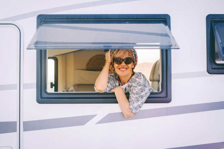 Framed vs. Frameless RV Windows: Which is the Better Choice?