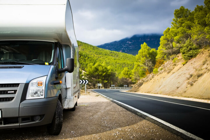 How Do You Tow a Broken Motorhome?