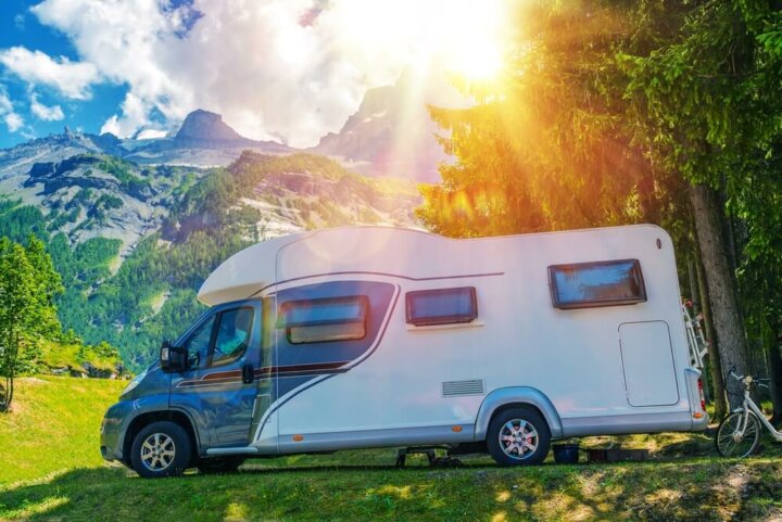 11 Largest and Longest Class B RVs