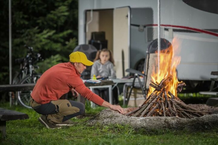 What Is The 2-2-2 Rule For RVing? (Explained)