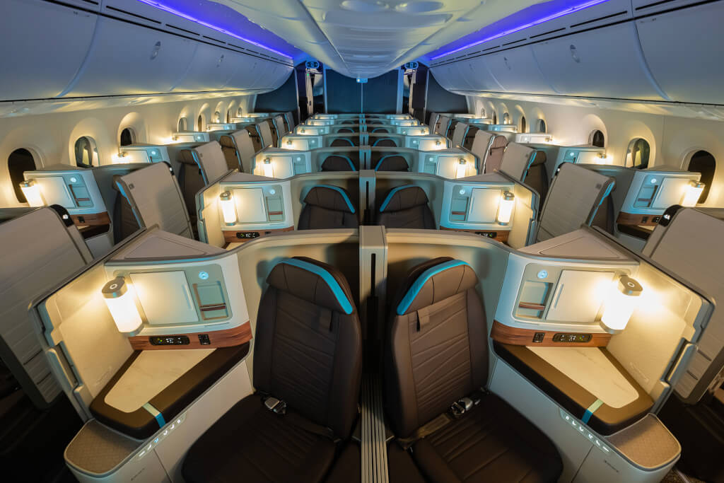 Check Out the Hawaiian 787 Interior!