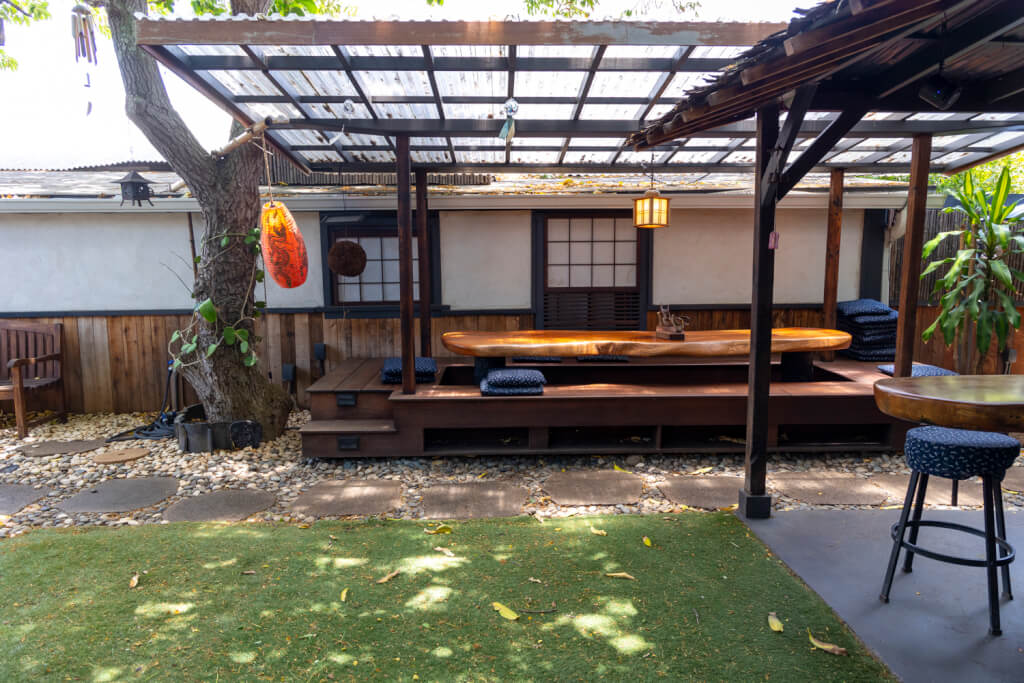 Wabisabi Hawaii communal table