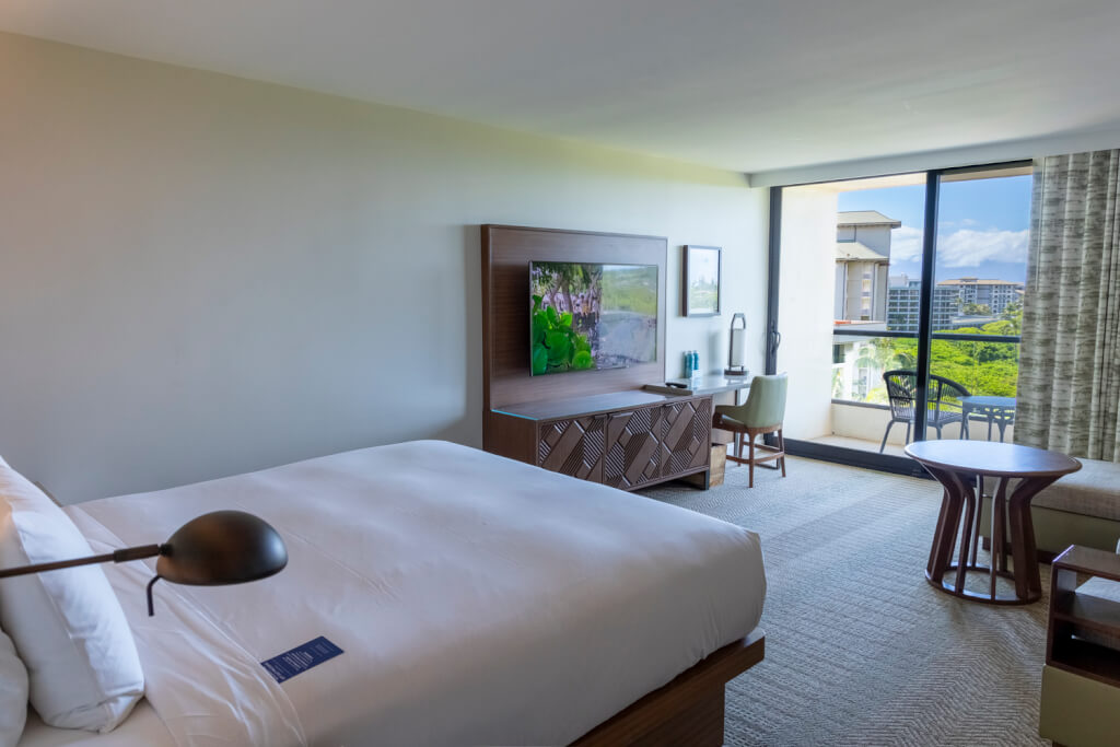 Hyatt Regency Maui standard room