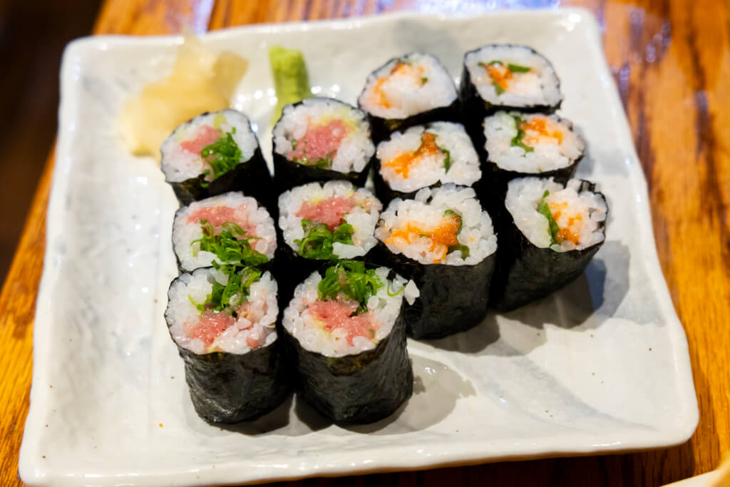 Sushi Izakaya Gaku maki sushi