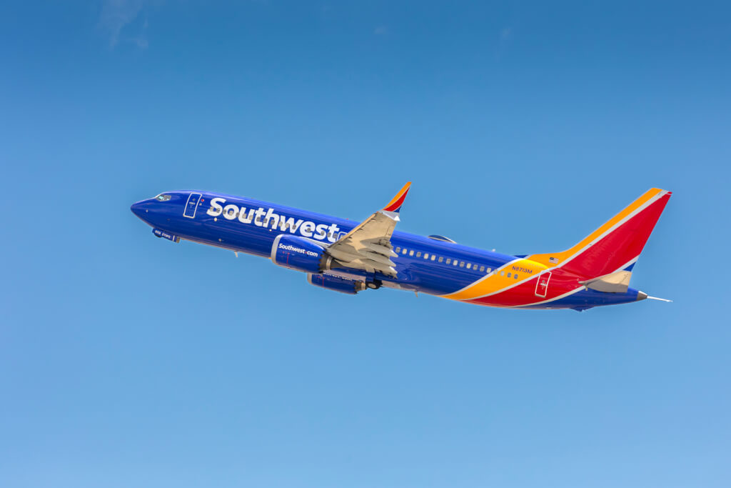 Southwest Airlines Boeing 737 MAX8 departing HNL