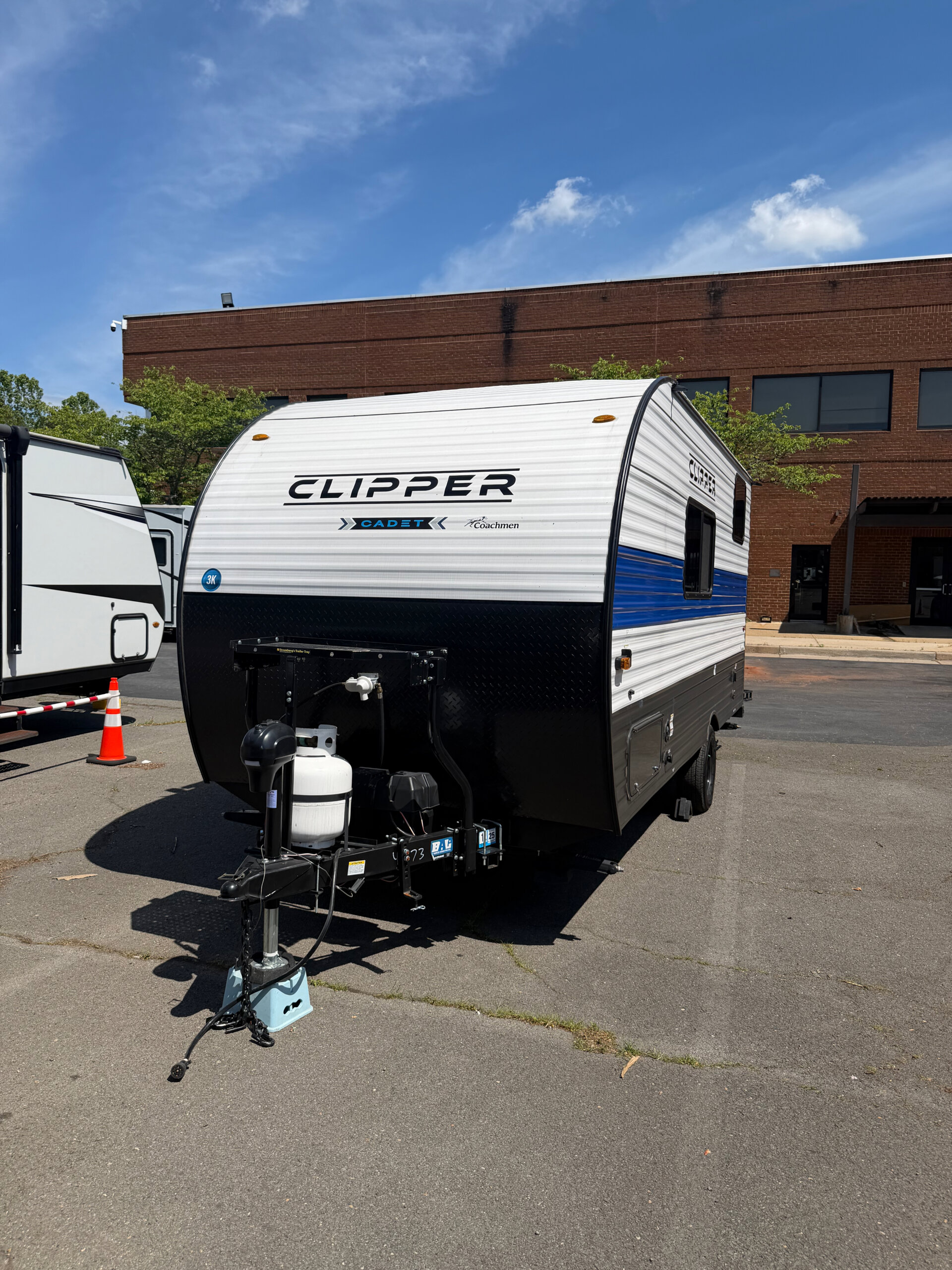The Clipper, after the second hitching of the day. Looked great, hated me by this point.